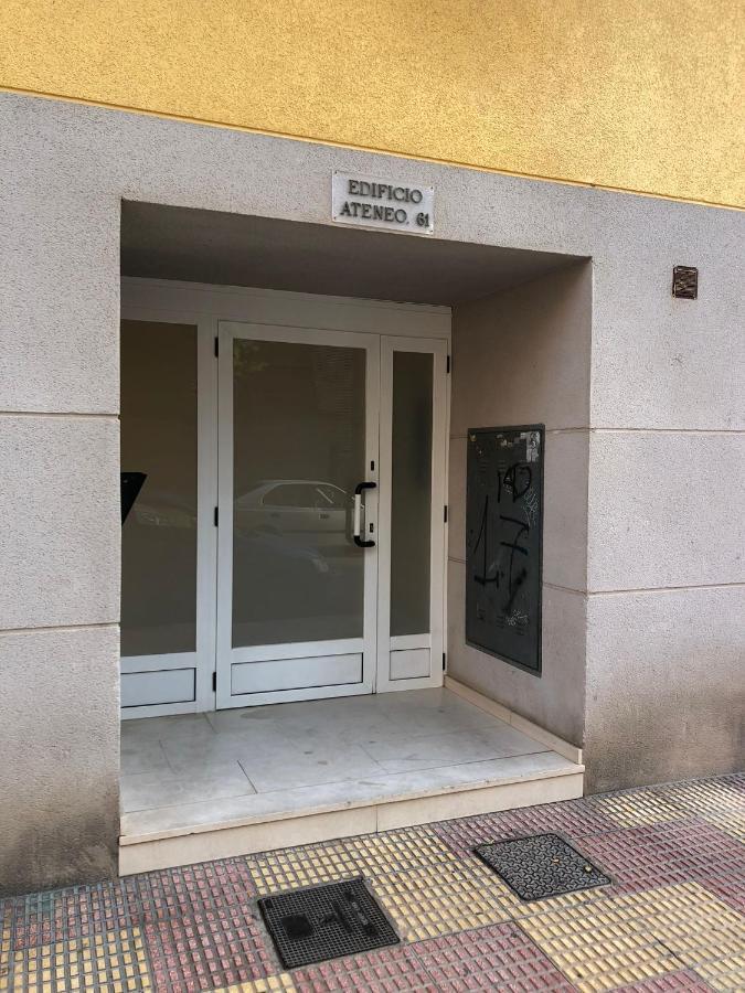 קויירה Centrico Apartamento Nova Bega Cerca Del Mar מראה חיצוני תמונה